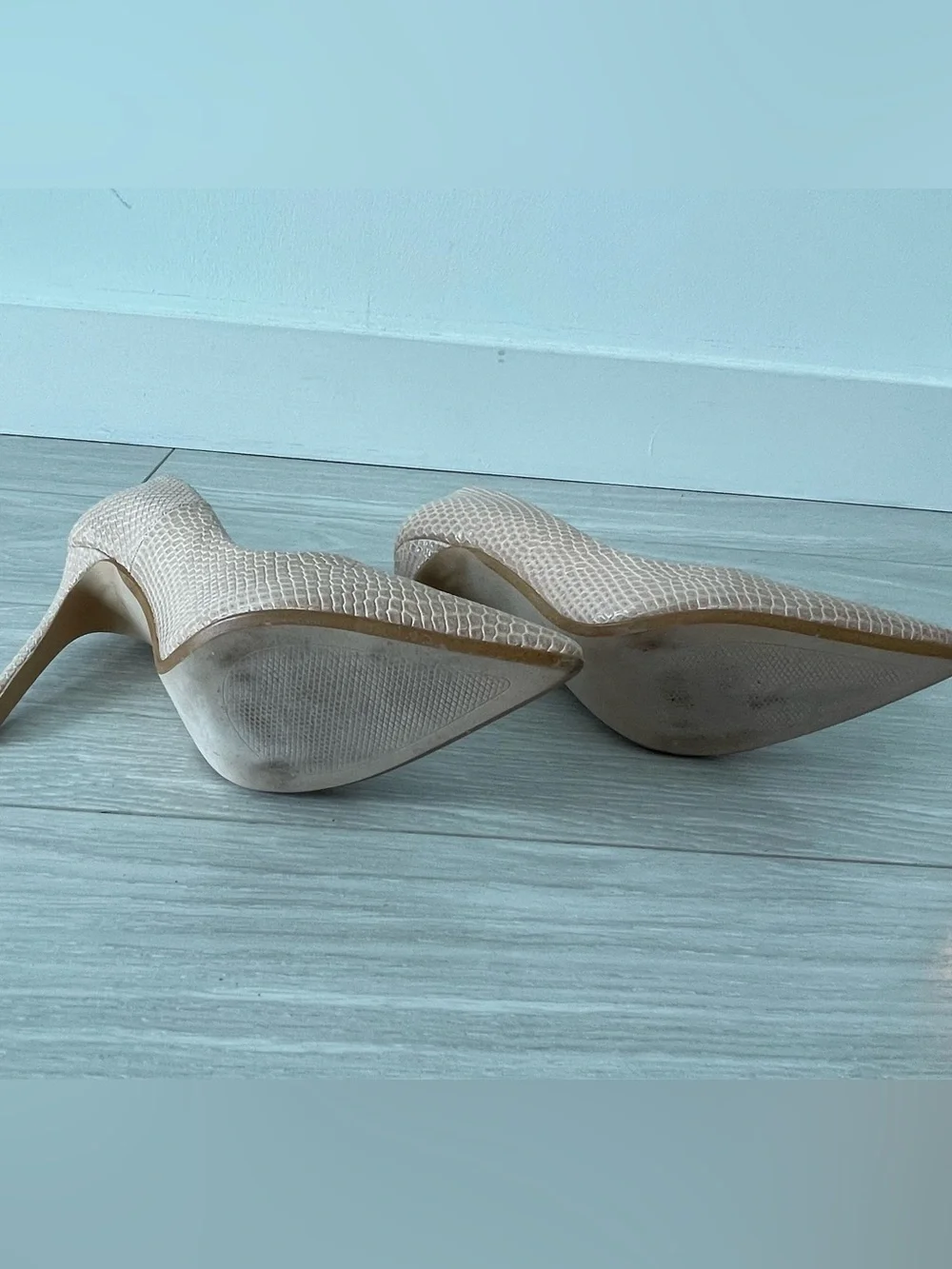 Zara Beige Snake-Embossed Pointed Toe Pumps Size 39